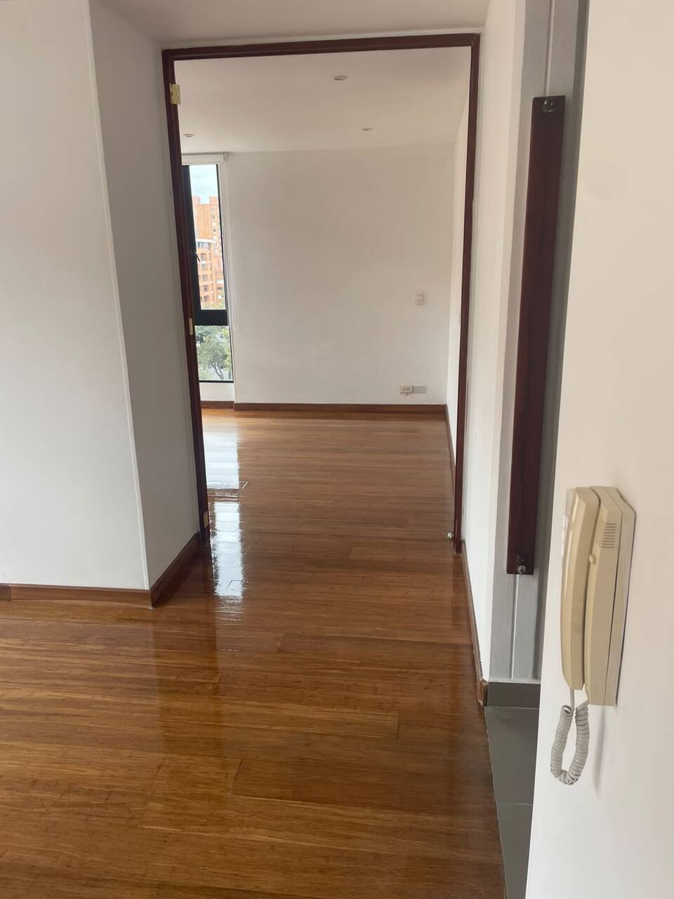 Trabajo de piso realizado por Pisos de Madera El Diamante — foto 21 de 41