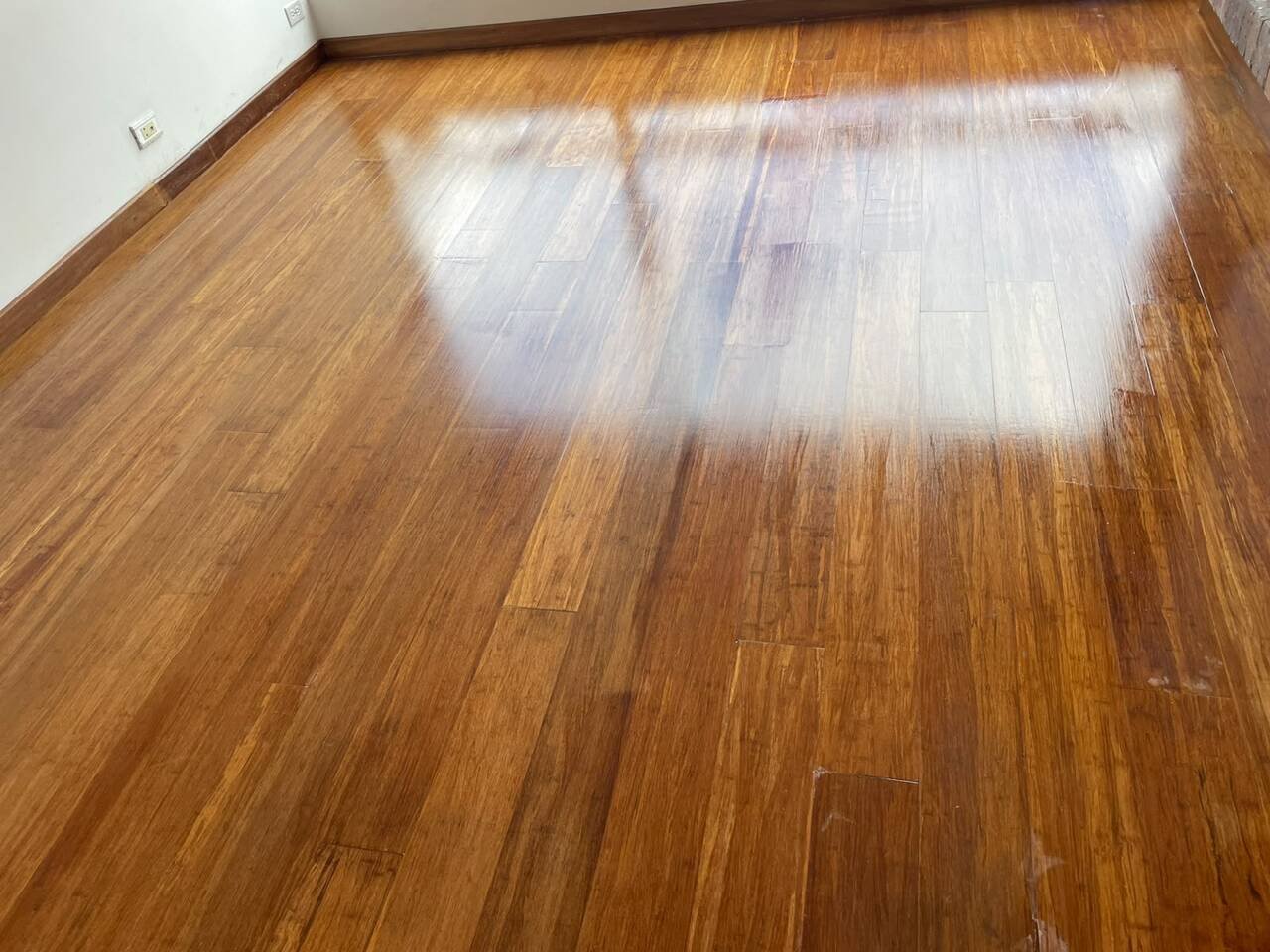 Trabajo de piso realizado por Pisos de Madera El Diamante — foto 35 de 41